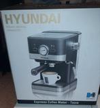 Espresso Koffie maker van het merk Hyundai Tazza, Elektronische apparatuur, Ophalen of Verzenden, Zo goed als nieuw