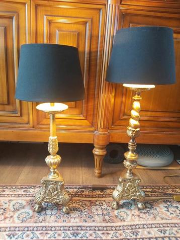  Twee karaktervolle bronzen tafellampen te koop  beschikbaar voor biedingen