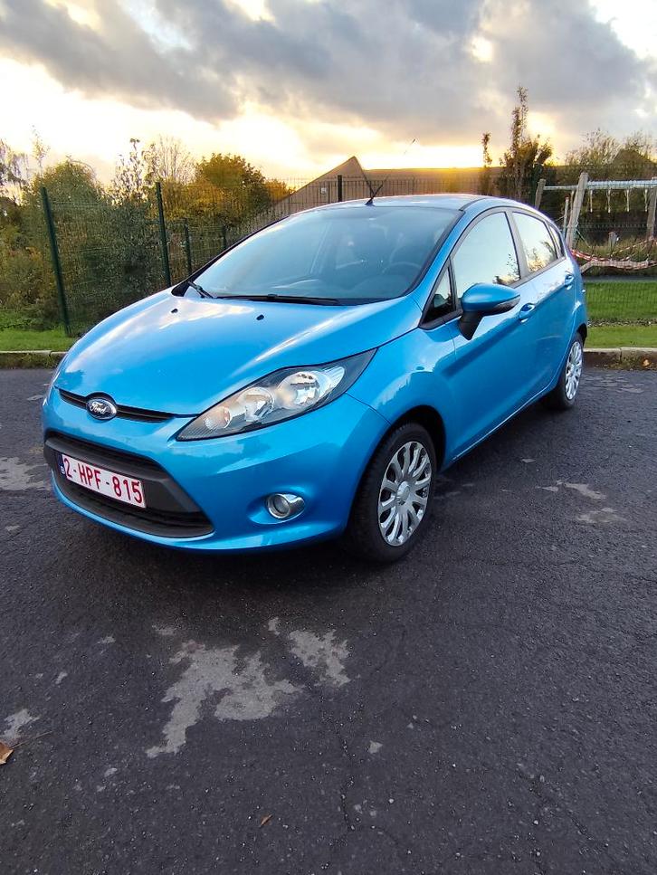 Ford fiesta, Autos, Ford, Entreprise, Fiësta, ABS, Airbags, Air conditionné, Bluetooth, Ordinateur de bord, Verrouillage central
