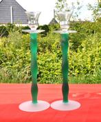 paire de bougeoirs en verre vert et blanc, Comme neuf, 25 à 50 cm, Autres matériaux, Chandelier