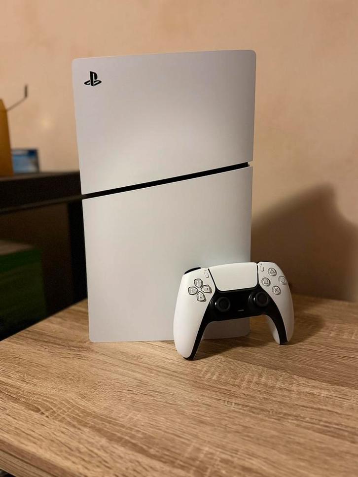 PS5 Slim Digital 1TB, Games en Spelcomputers, Spelcomputers | Sony PlayStation 5, Zo goed als nieuw, Playstation 5 Digital, Ophalen