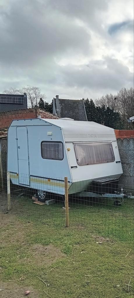Retro caravan onder 750 kl, Caravans en Kamperen, Caravans, Particulier, Ophalen of Verzenden