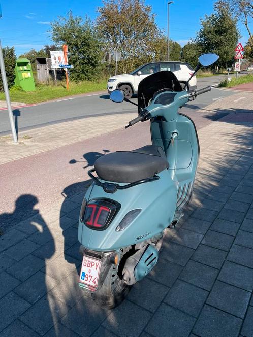 Vespa sprint b klasse 2022, Fietsen en Brommers, Scooters | Vespa, Zo goed als nieuw, Vespa S, Klasse B (45 km/u), Benzine, Ophalen of Verzenden