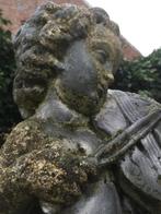 Oud tuinbeeld Putti op sierlijke sokkel, Jardin & Terrasse, Statues de jardin, Enlèvement ou Envoi