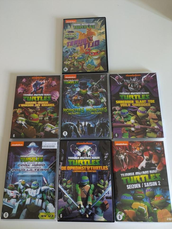 DVD's Teenage Mutant Ninja Turtles - seizoenen 1 en 2 + film, Cd's en Dvd's, Dvd's | Tekenfilms en Animatie, Zo goed als nieuw