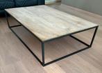 Sleedijzeren salontafel met eiken blad, Huis en Inrichting, Tafels | Salontafels, Ophalen, 50 tot 100 cm, Zo goed als nieuw, 150 tot 200 cm