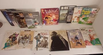 Livres, BD, encyclopédies, magasines, films beschikbaar voor biedingen