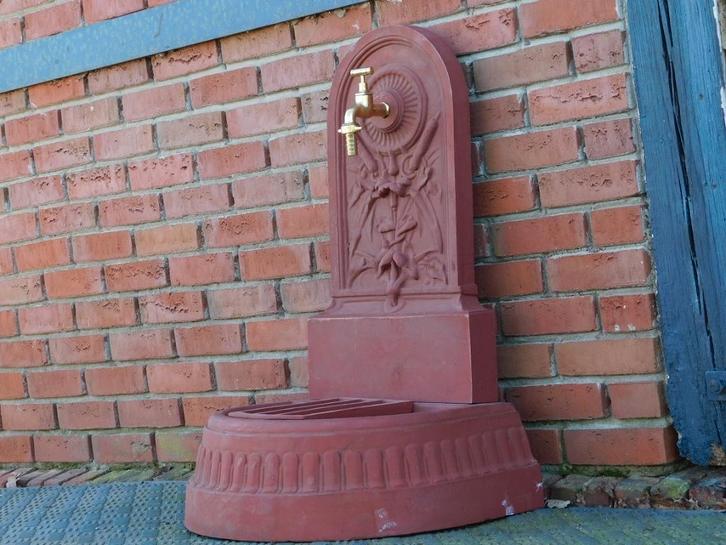 Eenmalig: Fontein Gietijzer - 90 cm - Authentiek Design, Tuin en Terras, Waterpartijen en Fonteinen, Fontein, Gietijzer, Ophalen of Verzenden