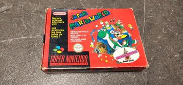 SNES Super Mario World in een doos beschikbaar voor biedingen