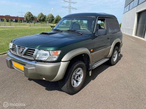 Nissan Patrol GR 3.0 TD 4 WD AIRCO 3-DEURS, Auto's, Bestelwagens en Lichte vracht, Particulier, Te koop, 4x4, Airconditioning