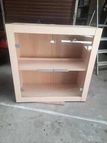 Armoire murale vitrée  beschikbaar voor biedingen