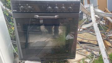 Inbouwoven beschikbaar voor biedingen