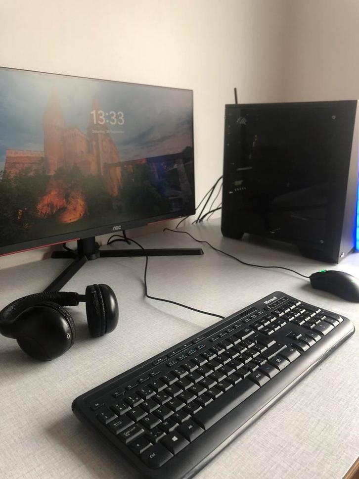 Volledige gaming setup, Computers en Software, Desktop Pc's, Zo goed als nieuw, 3 tot 4 Ghz, SSD, 16 GB, Met videokaart, Met monitor