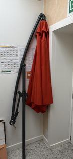 Parasol rood, Tuin en Terras, Ophalen, Nieuw