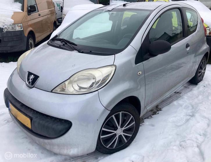 Peugeot 107 1.0 12V 3-DEURS, Auto's, Peugeot, Particulier, Te koop, Metaalkleur, Benzine, Euro 4, Stadsauto, 3 deurs, Handgeschakeld