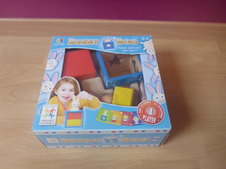 Smart Games - Bunny Boo - 60 opdrachten, Kinderen en Baby's, Speelgoed | Educatief en Creatief, Zo goed als nieuw, Knutselen, Bouwen