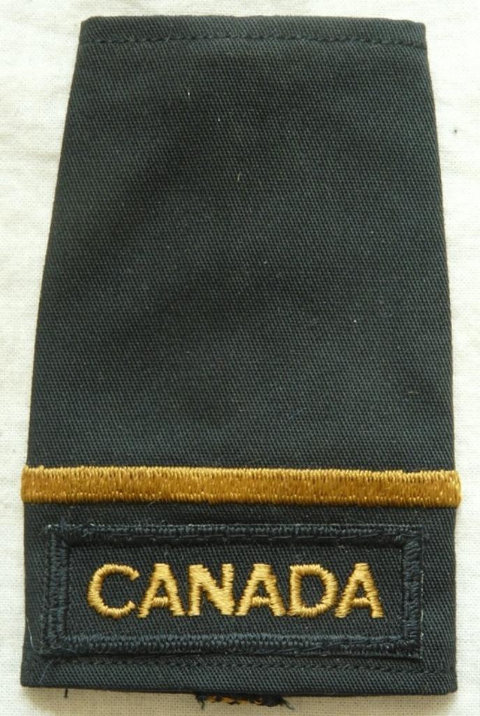Rang Onderscheiding, Rankslide, Officer Cadet, Canada. 1970s, Verzamelen, Militaria | Algemeen, Landmacht, Overige typen, Ophalen of Verzenden