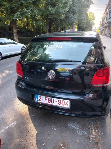 Hallo, ik wil mijn Golf Polo, model 2011, 8900 km, 1.2 benzi, Autos, Entreprise, Achat