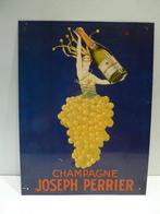 plaque publicitaire PERRIER Champagne  vin no émaillée, Enlèvement ou Envoi, Panneau publicitaire