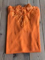 Oranje t-shirt met kantjes, The New, maat 146-152, Meisje, Ophalen of Verzenden, Zo goed als nieuw, Shirt of Longsleeve