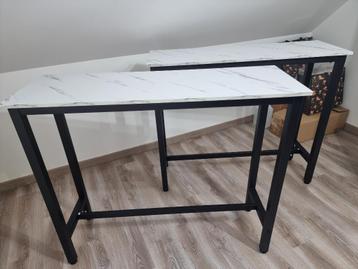 Set van 2 bartafels als nieuw beschikbaar voor biedingen