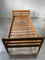 1-persoonsbed 2x (1 met, 1 zonder latoflex), Huis en Inrichting, Slaapkamer | Bedden, Ophalen, Gebruikt, Eenpersoons, Hout