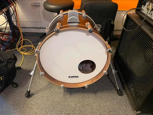 18' DRUMCRAFT BASDRUM (200€), Muziek en Instrumenten, Drumstellen en Slagwerk, Ophalen