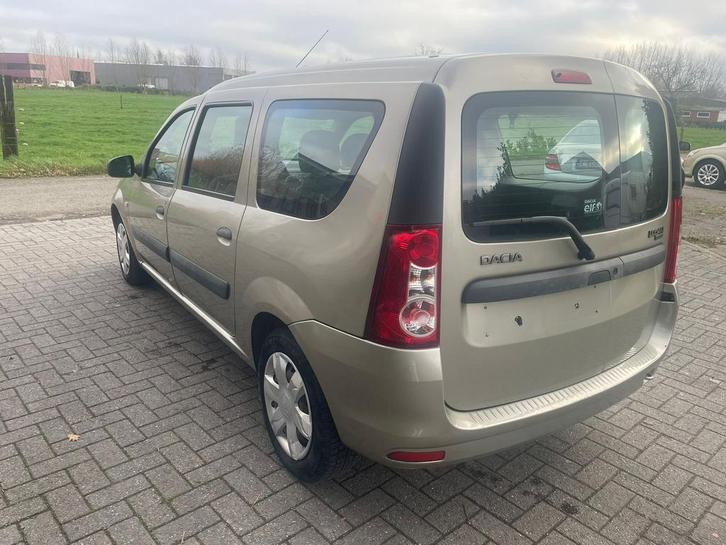 Dacia logan , benzine , weinig km met airco, Autos, Dacia, Entreprise, Logan, Essence, Enlèvement
