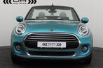 MINI Cooper Cabrio 1.5 Automaat - CARPLAY - LEDER - NAVI, Auto's, 4 cilinders, Cabriolet, Bedrijf, Lederen bekleding