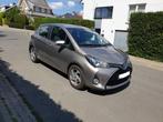 Toyota yaris 1.5i VVT-i hybrid Active/NAVI/CAMERA, Auto's, Toyota, Euro 6, 4 cilinders, Bedrijf, 5 zetels