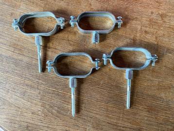 4 nieuwe 12-15 dubbele buisklemmen beschikbaar voor biedingen