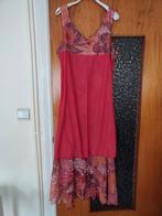 Jolie robe taille 44, Vêtements | Femmes, Robes, Cassis, Enlèvement ou Envoi, Porté, Taille 42/44 (L)