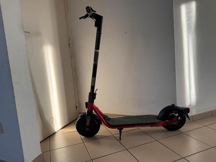 Electrische step Segway-Ninebot, Fietsen en Brommers, Steps, Zo goed als nieuw, Ophalen