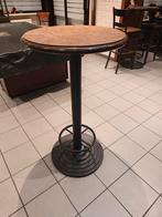 Table haute très lourde. Hauteur 115 cm, Enlèvement, Comme neuf