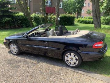 Volvo c70 cabrio op lpg bouwjaar 2003, Autos, Cuir, Beige, Cabriolet, Carnet d'entretien
