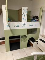 Speelhuisje met 2x kinderbox bovenaan., Kinderen en Baby's, Ophalen