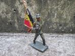 DURSO Belgische soldaat met vlag en standaard TOP stuk., Verzamelen, Ophalen of Verzenden