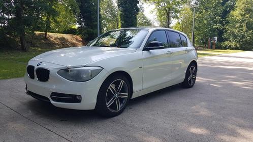 BMW 118 Benzine. Sport Line Bj.2013 Met 223.000 Km., Auto's, BMW, Bedrijf, Te koop, 1 Reeks, ABS, Adaptieve lichten, Airbags, Airconditioning