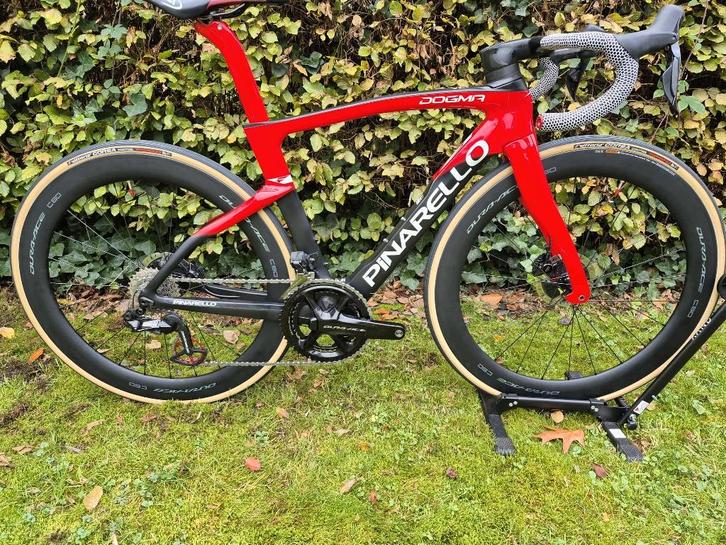Zgan Pinarello Dogma F, Vélos & Vélomoteurs, Vélos | Vélos de course, Comme neuf, Plus de 20 vitesses, 28 pouces, Carbone, 49 à 53 cm