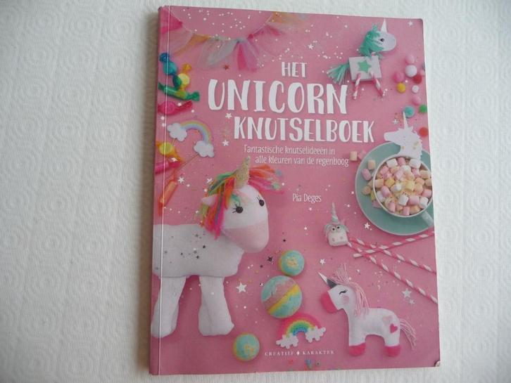 Het Unicorn knutselboek, Hobby en Vrije tijd, Knutselen, Zo goed als nieuw, Ophalen of Verzenden