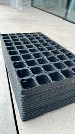 4 zaaitrays 60 gaatjes, Tuin en Terras, Kweekspullen, Ophalen of Verzenden, Zo goed als nieuw
