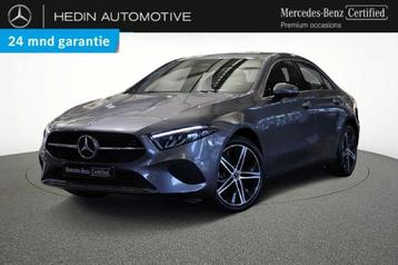 Mercedes-Benz A-Klasse 250 e Luxury Line Mercedes-Benz A-Kla, Auto's, 4 deurs, Stof, Gebruikt, 16 kWh