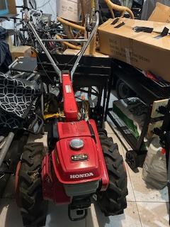 Motorploeg Honda F560 met complete accessoires, Bricolage & Construction, Outillage | Fraiseuses, Utilisé, Essence, Coupeur de jardin