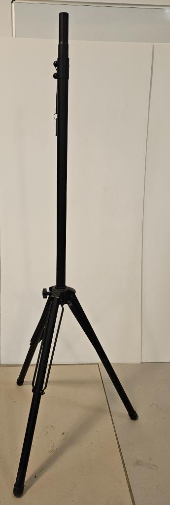 Set van 2 statieven voor luidsprekers/lampen + uitbreidingen beschikbaar voor biedingen