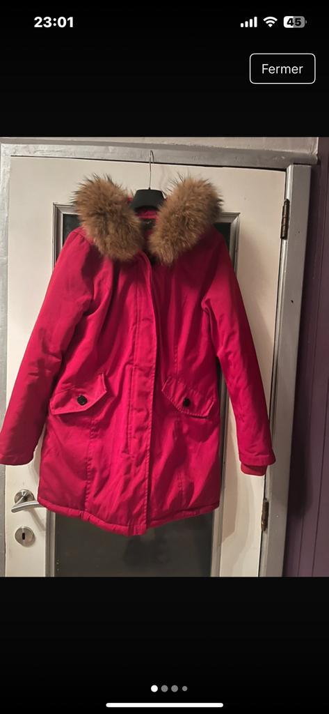 Manteau/parka Attentif Paris, avec capuche et fourrure t40, Kleding | Dames, Jassen | Winter, Zo goed als nieuw, Rood, Ophalen of Verzenden