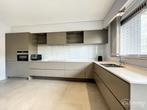 Appartement te huur in Antwerpen Merksem, 3 slpks, 3 kamers, 165 m², 196 kWh/m²/jaar, Appartement