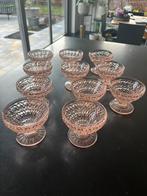 10 lunettes roses vintage, Enlèvement