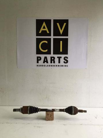 Renault captur aandrijfas links 391017355R benzine beschikbaar voor biedingen
