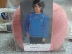 Een bol wol van 350 g in Sweety pink., Breien of Haken, Ophalen of Verzenden, Zo goed als nieuw, Naald