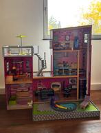 KidKraft 65833 Uptown Woorden Doll's House (barbie huis), Kinderen en Baby's, Ophalen, Zo goed als nieuw, Barbie
